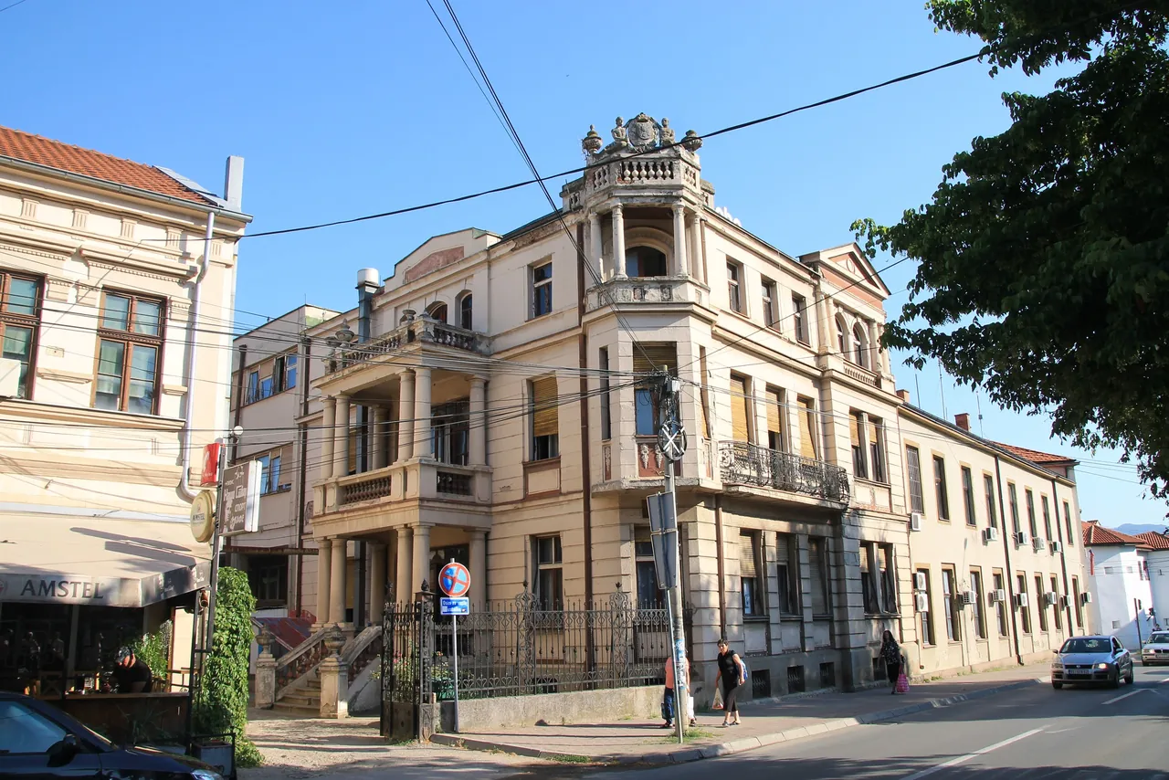 Stara gradska kuća u centru Vlasotinca