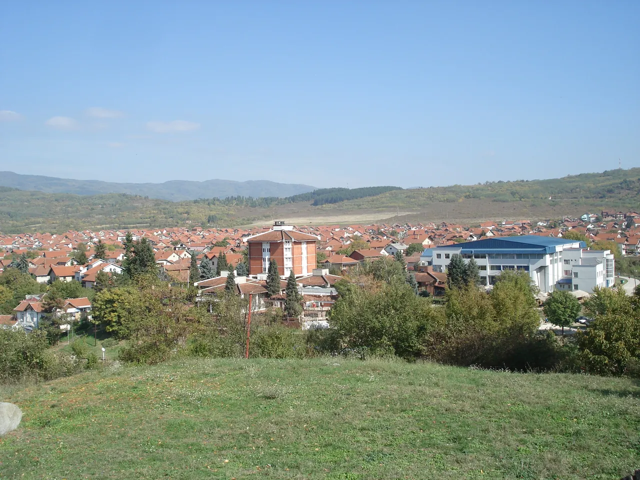 Desna obala Vlasotinca